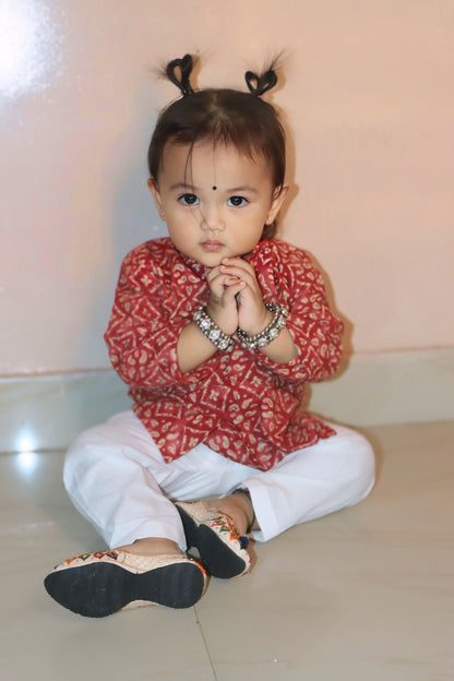 Ruby Spark Kurta Set (Unisex)